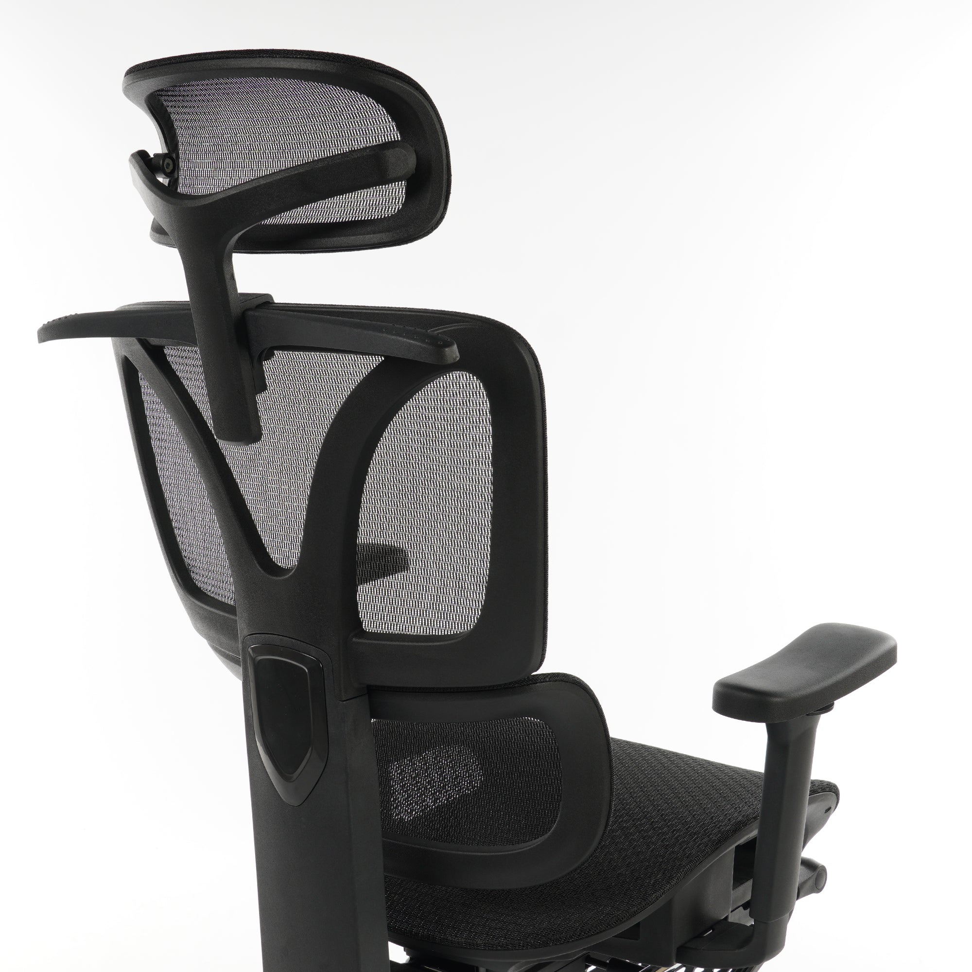 9028 Series Paramount Lounge Ergonomic Office Chair Black Mesh