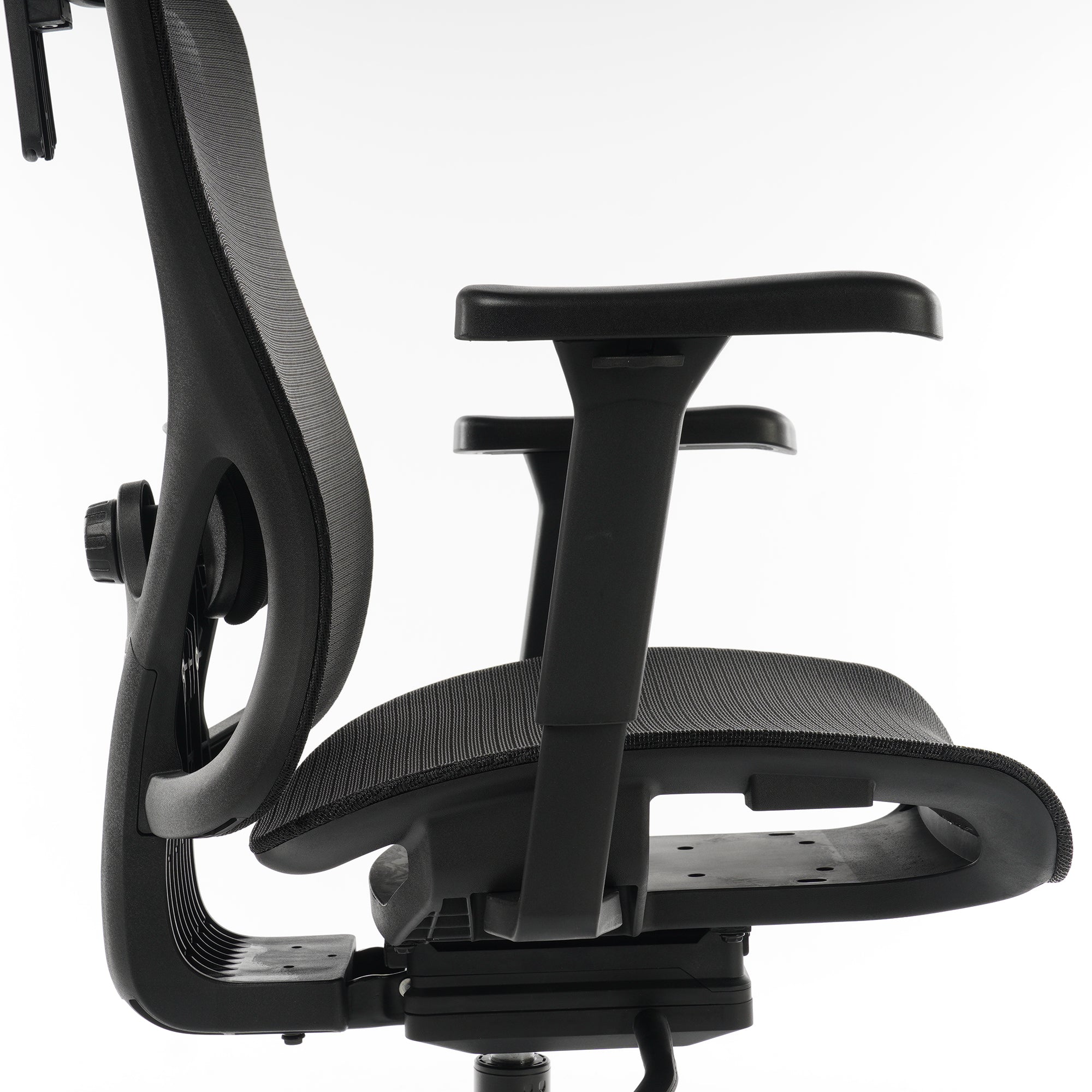 9018 Series Premium Ergonomic Office Chair Black Mesh