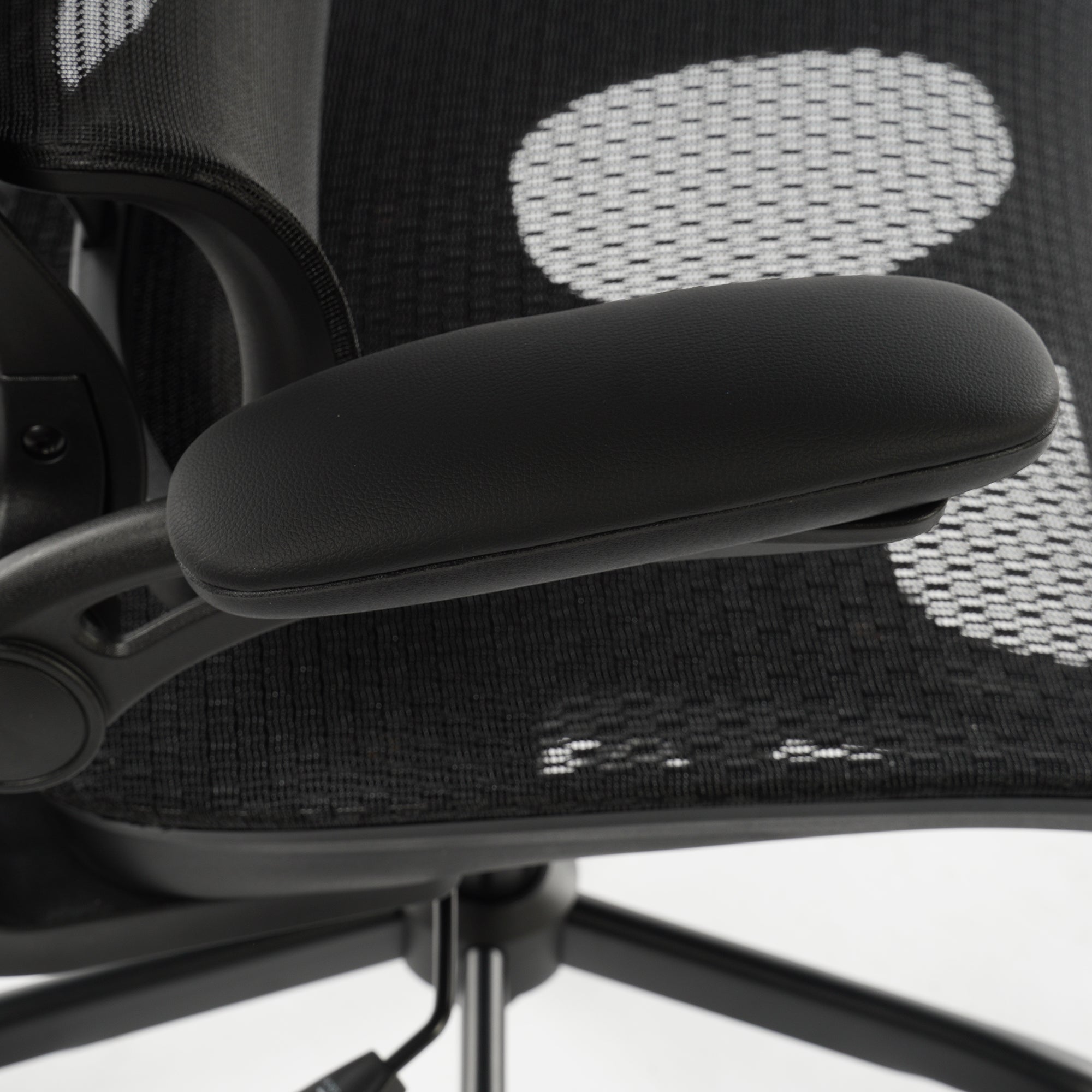 8028 Series High Back Ergonomic Office Chair Black Mesh